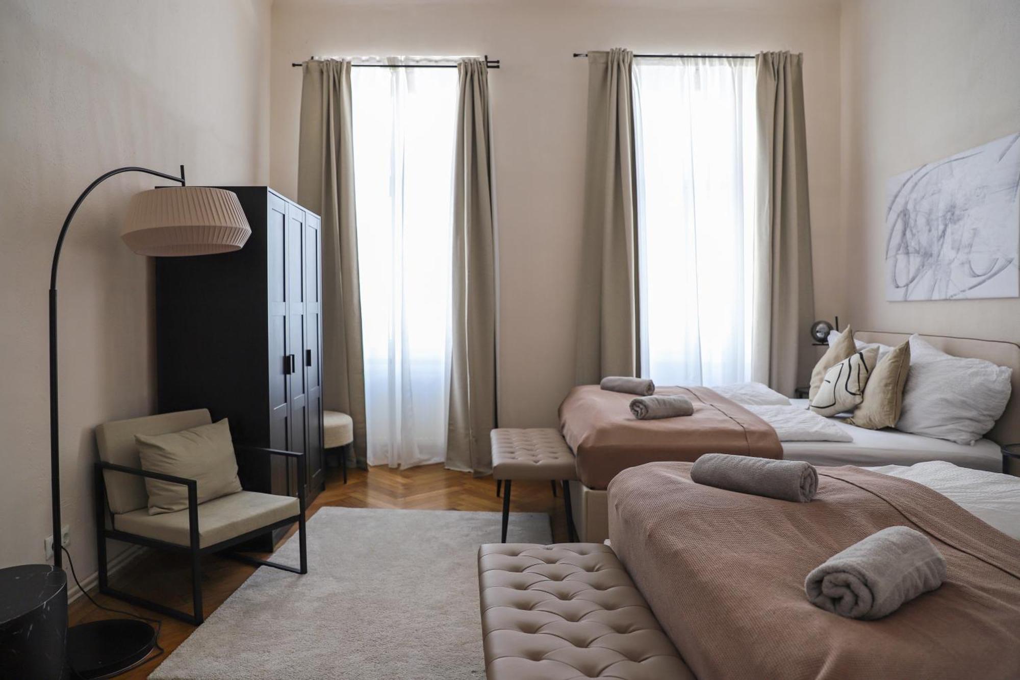 Spacious Apartment, 3 Min To U6 Metro Viyana Dış mekan fotoğraf