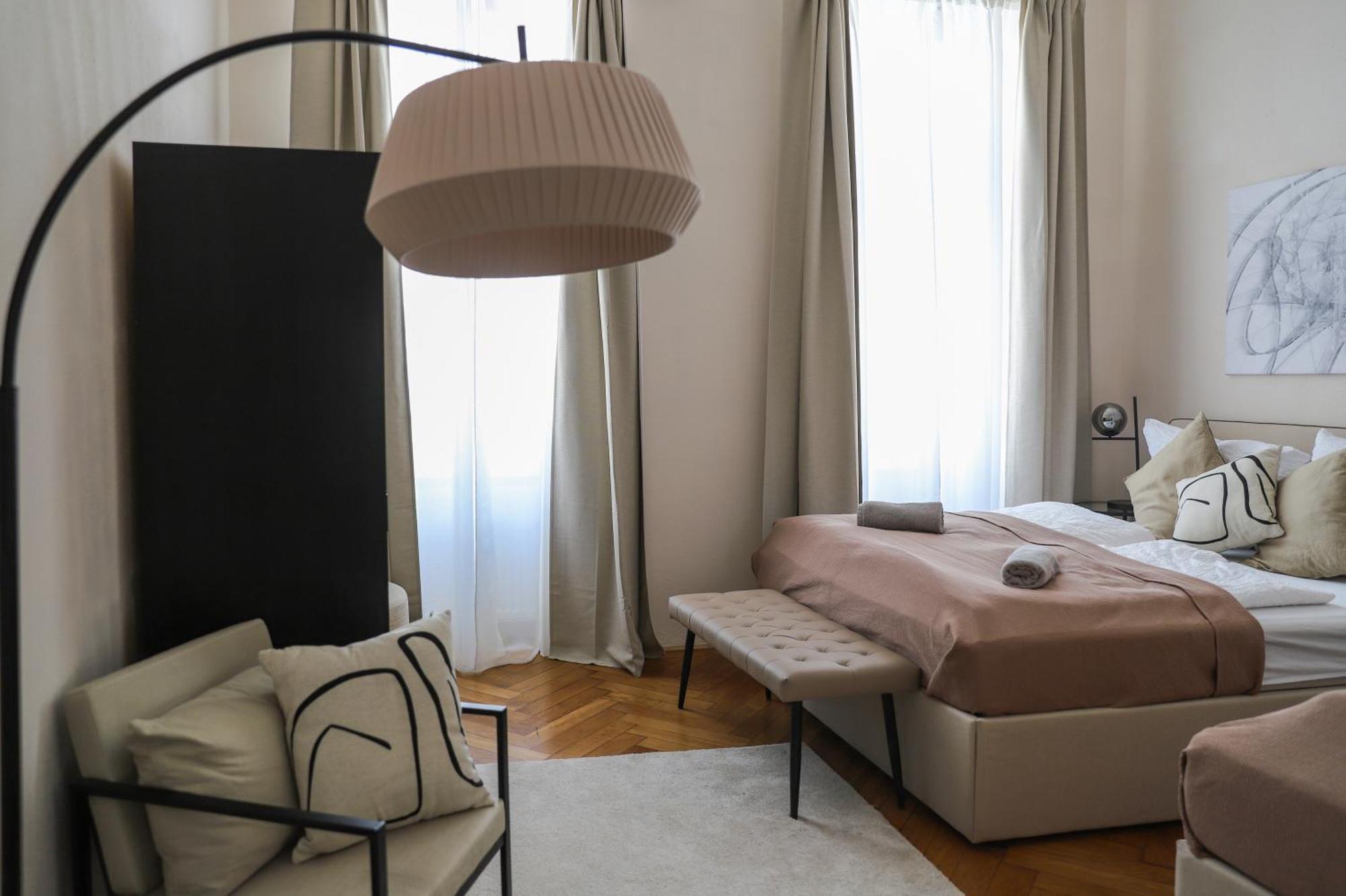 Spacious Apartment, 3 Min To U6 Metro Viyana Dış mekan fotoğraf