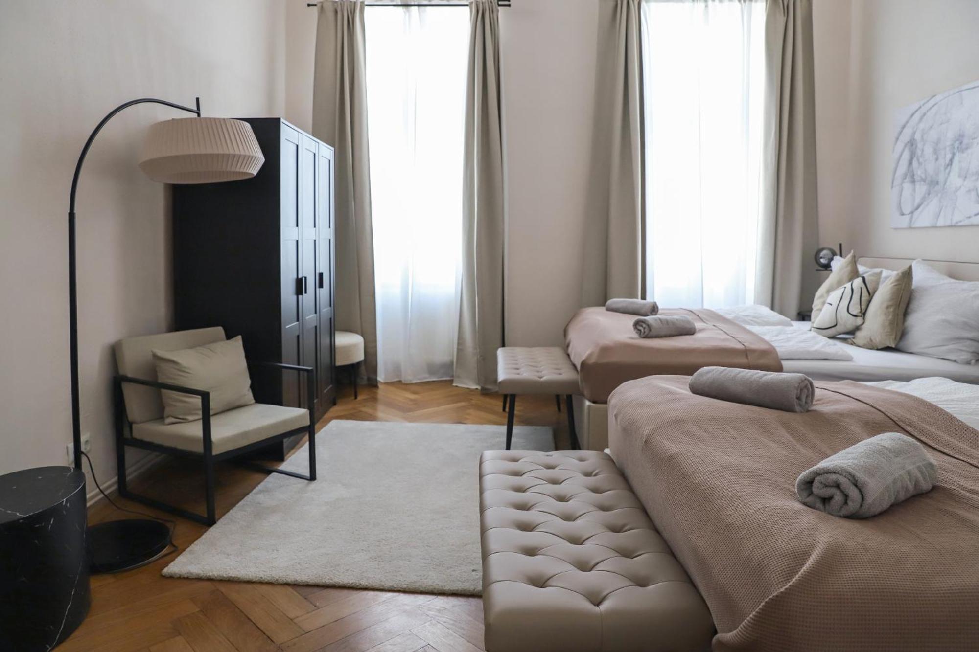 Spacious Apartment, 3 Min To U6 Metro Viyana Dış mekan fotoğraf